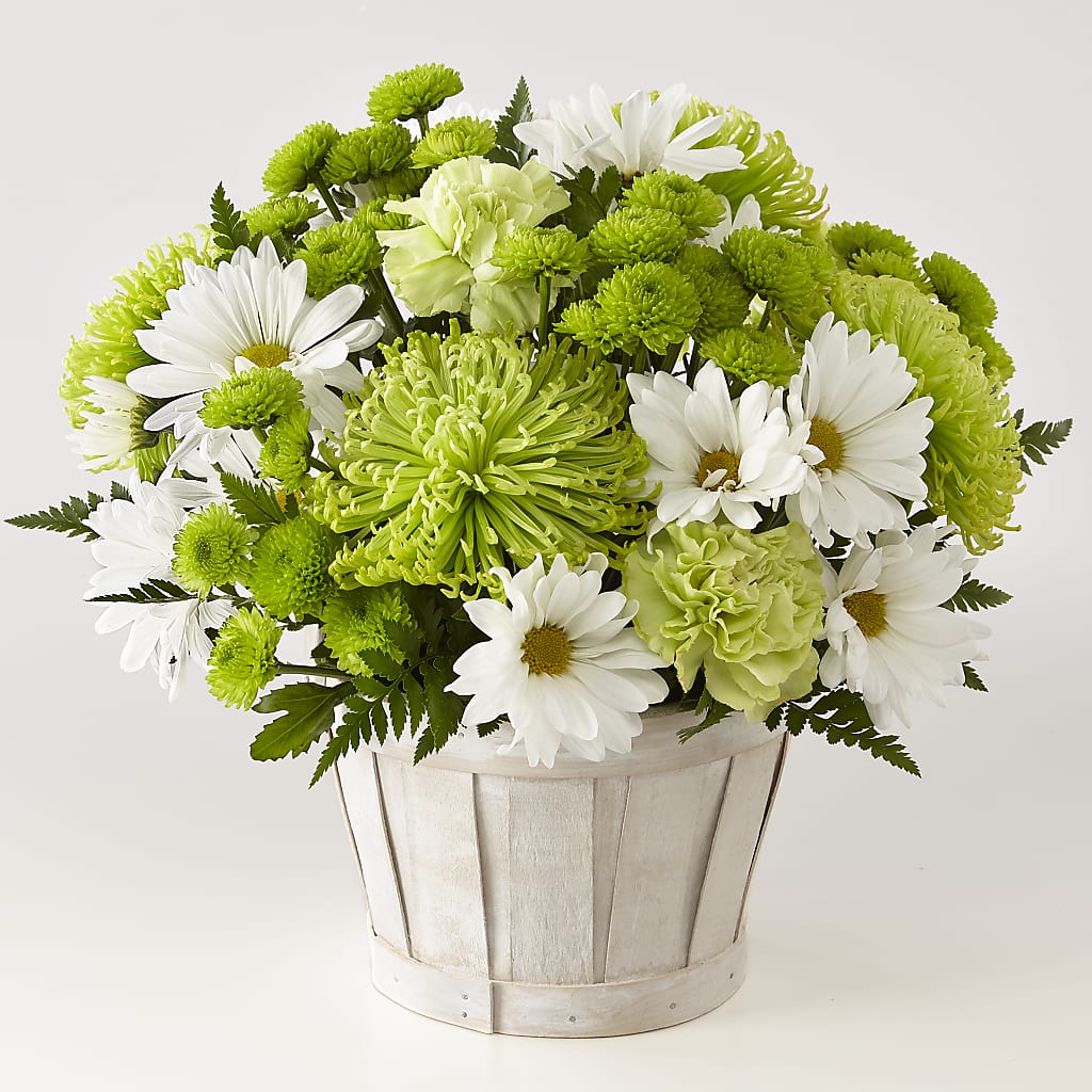 Lucky Charm Basket (Standard) – BROWN'S FLOWERS & GIFTS, Fircrest WA