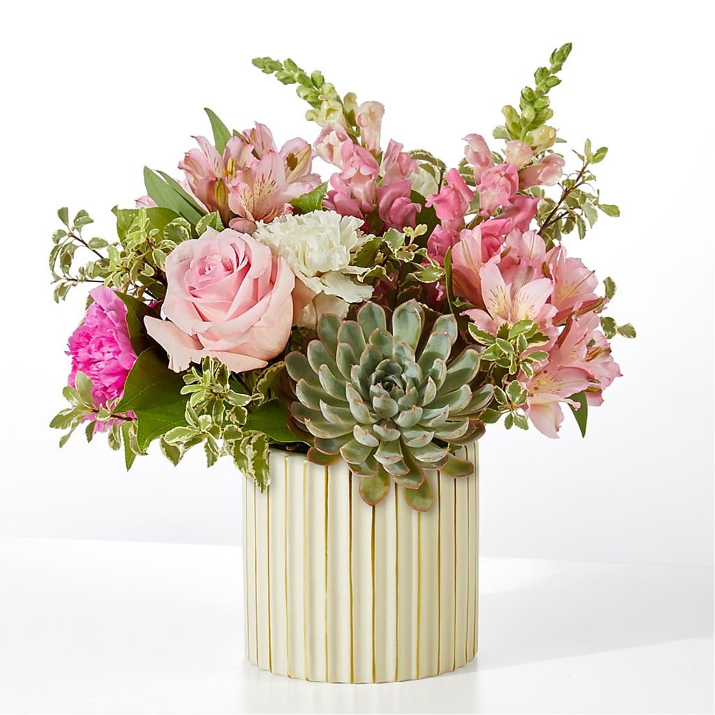 Magenta Musings Bouquet – BROWN'S FLOWERS & GIFTS, Fircrest WA