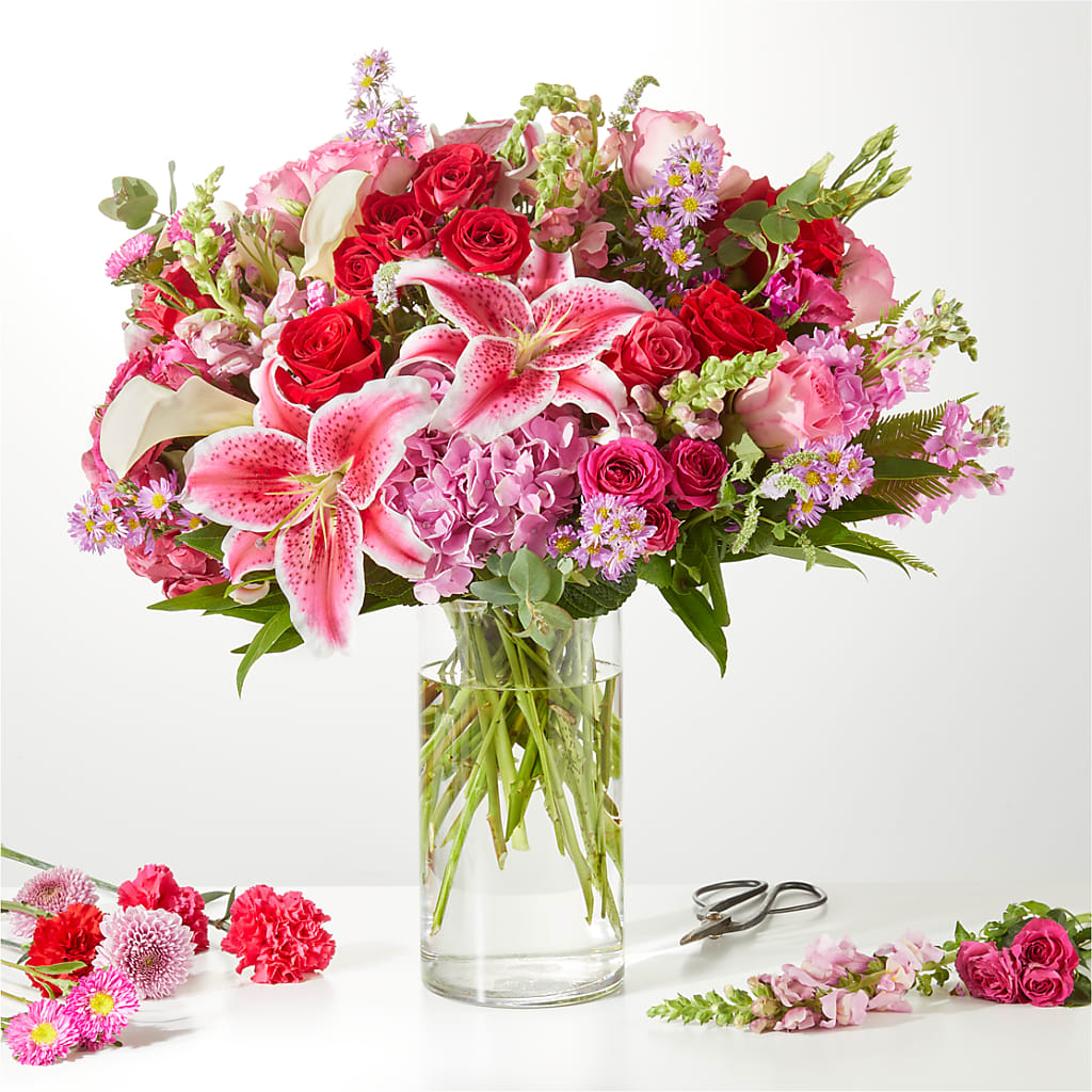 Swooning Over You - A Luxury Florist Original – BROWN'S FLOWERS & GIFTS, Fircrest WA