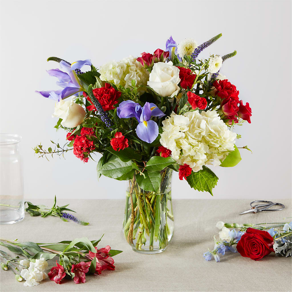 Star Spangled - A Florist Original – BROWN'S FLOWERS & GIFTS, Fircrest WA