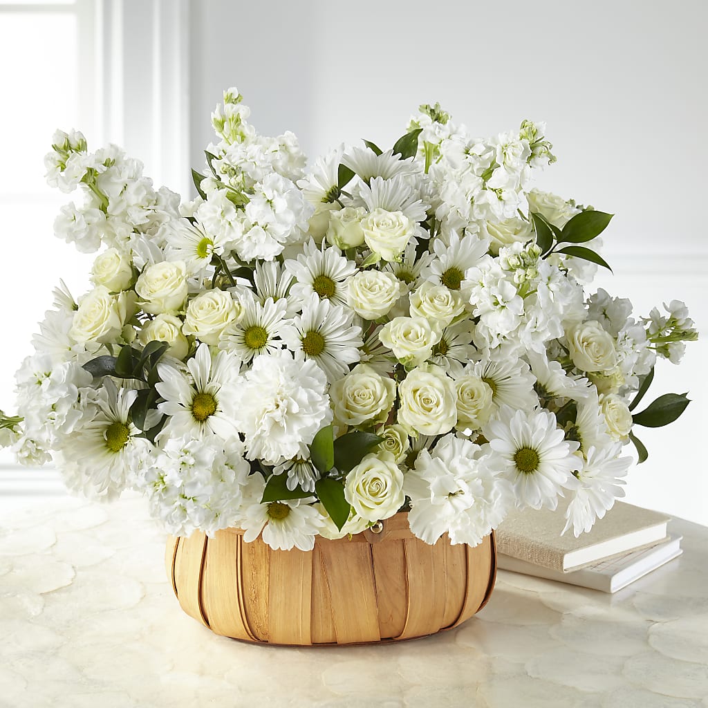 Graceful Garden Basket – BROWN'S FLOWERS & GIFTS, Fircrest WA