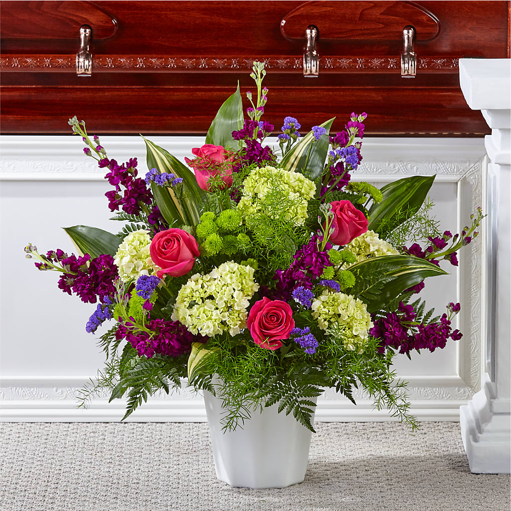 Beautiful Horizons Floor Basket – BROWN'S FLOWERS & GIFTS, Fircrest WA