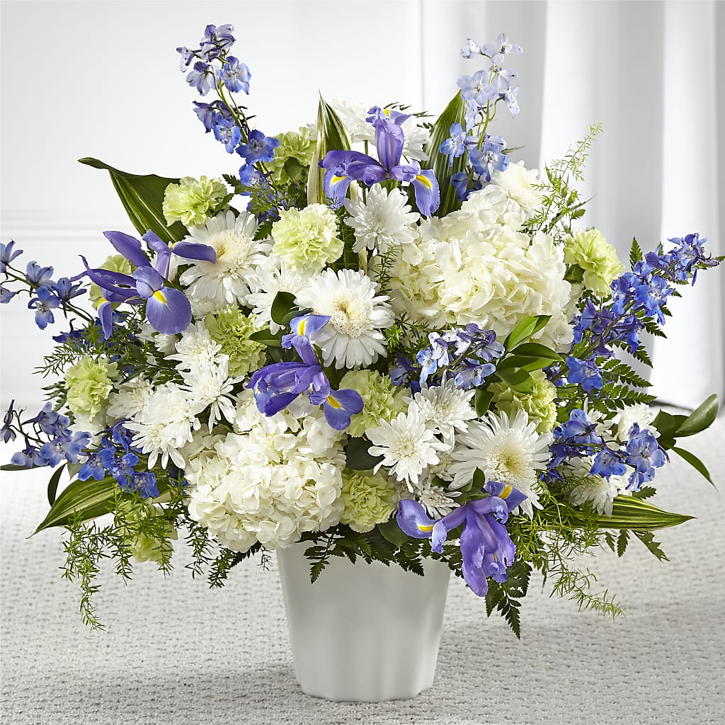 Soft Serenity Floor Basket – BROWN'S FLOWERS & GIFTS, Fircrest WA