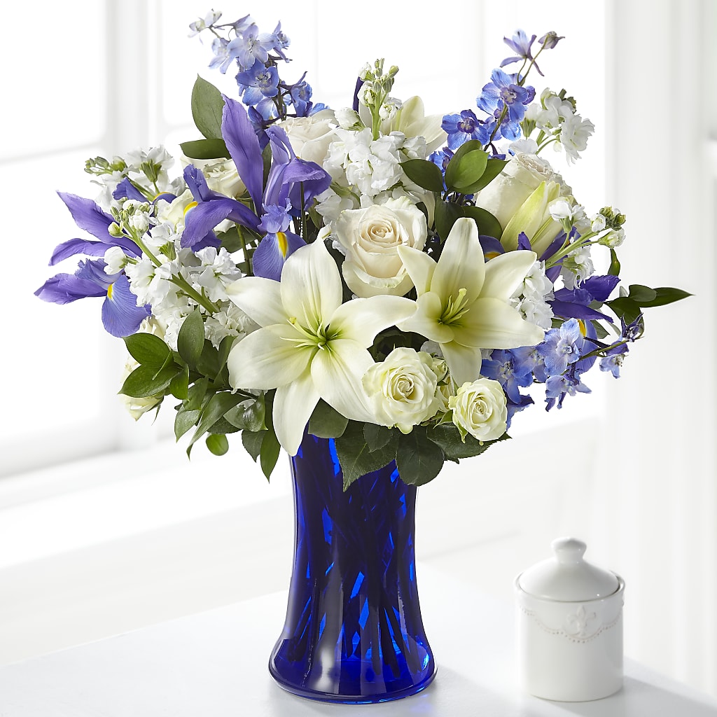 Calming Comfort Bouquet – BROWN'S FLOWERS & GIFTS, Fircrest WA
