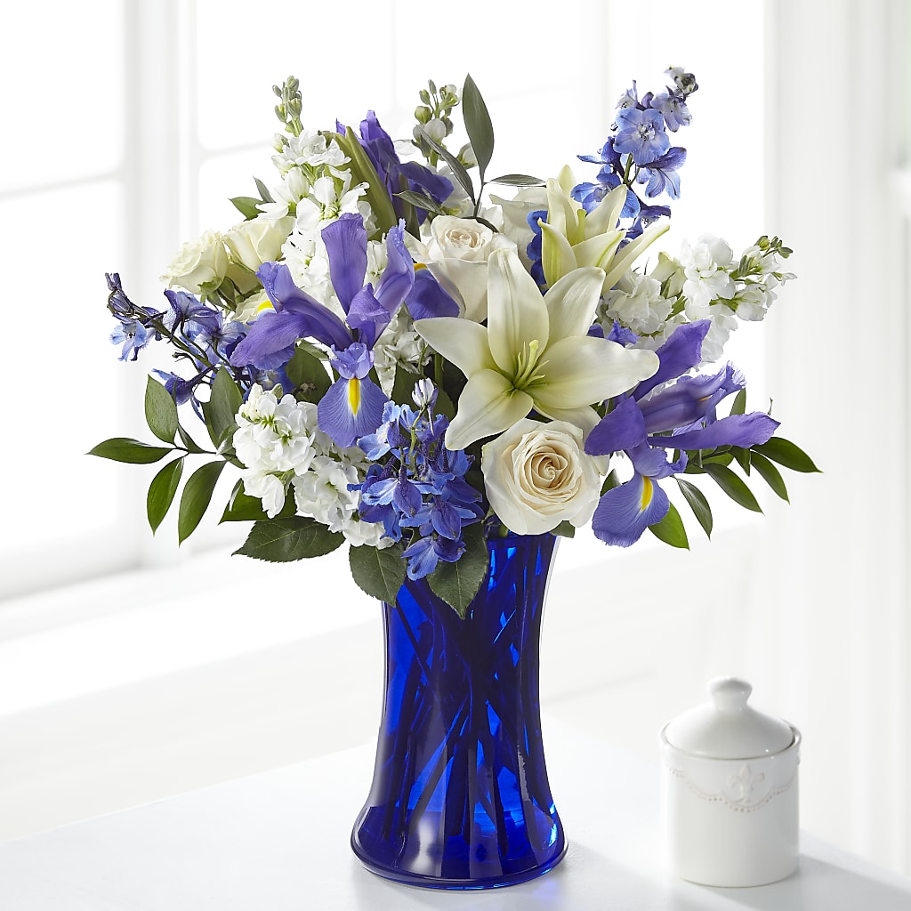 Calming Comfort Bouquet – BROWN'S FLOWERS & GIFTS, Fircrest WA