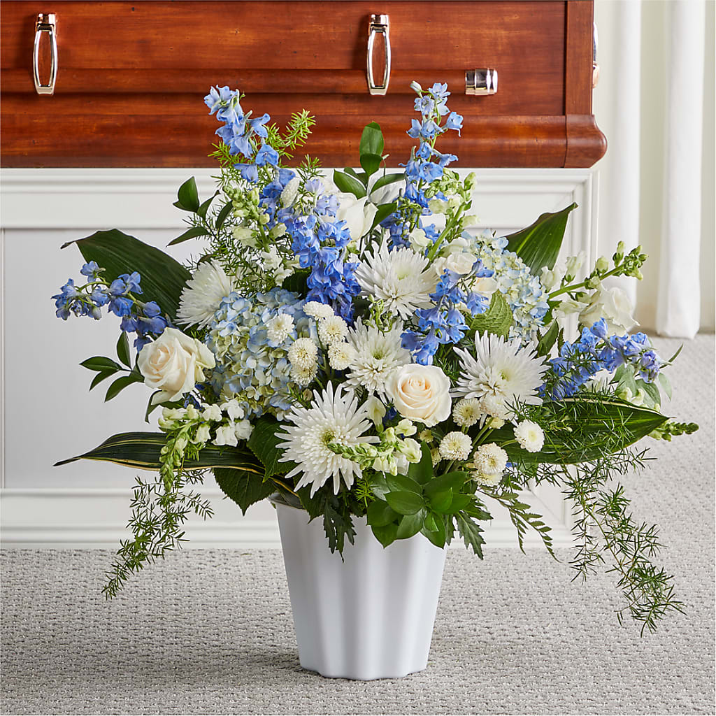 Everlasting Memories Floor Basket – BROWN'S FLOWERS & GIFTS, Fircrest WA