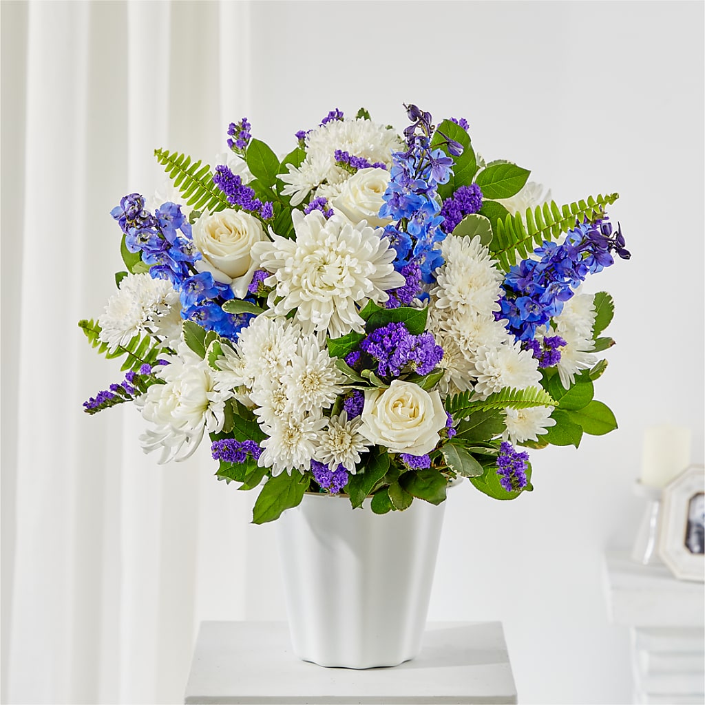 Hold Dear Tabletop Basket – BROWN'S FLOWERS & GIFTS, Fircrest WA