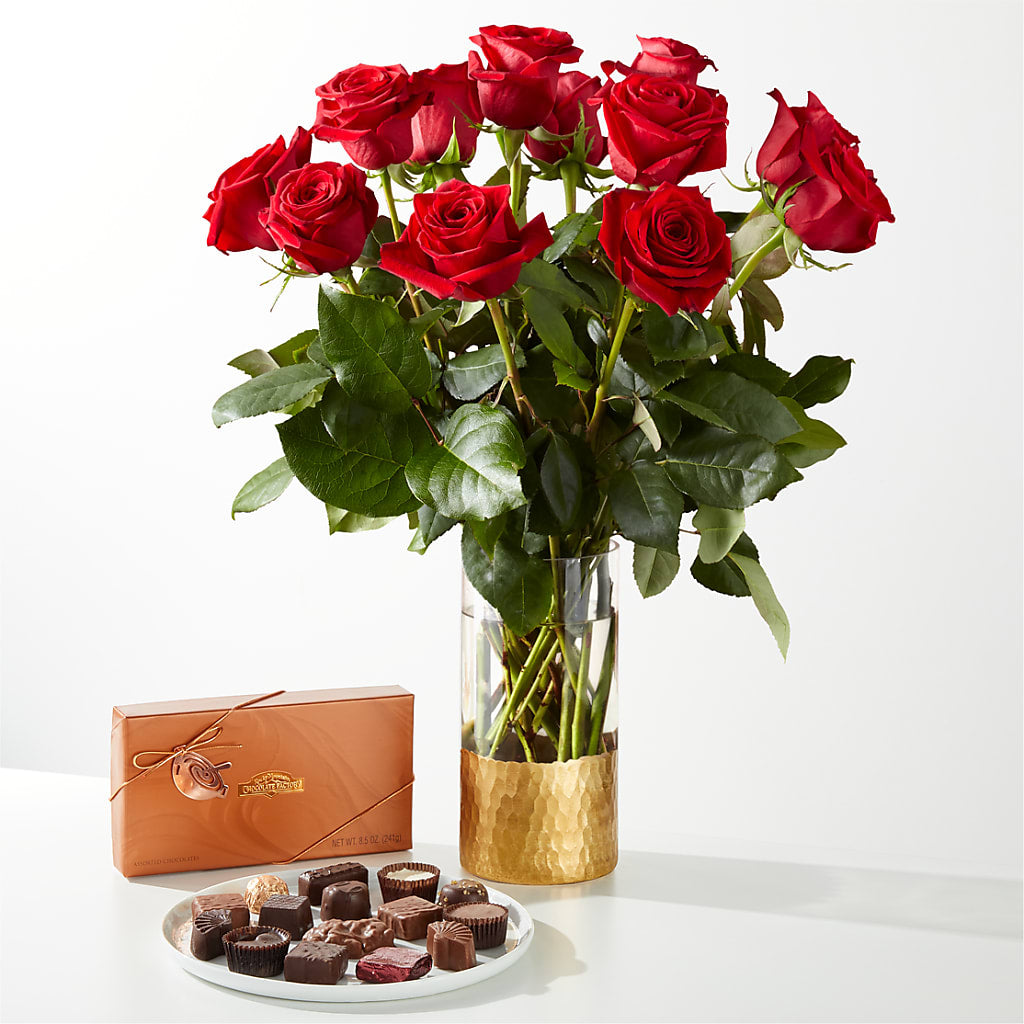 Classic Love Red Rose Bouquet – BROWN'S FLOWERS & GIFTS, Fircrest WA