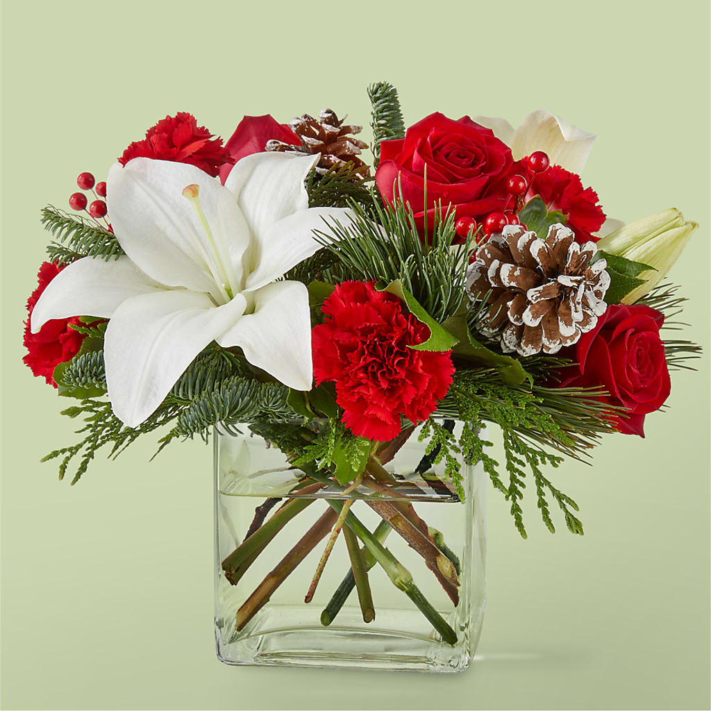 Glistening Icicles Bouquet – BROWN'S FLOWERS & GIFTS, Fircrest WA