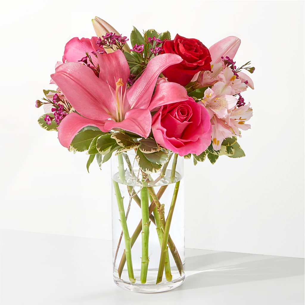 Lucky in Love Bouquet – BROWN'S FLOWERS & GIFTS, Fircrest WA