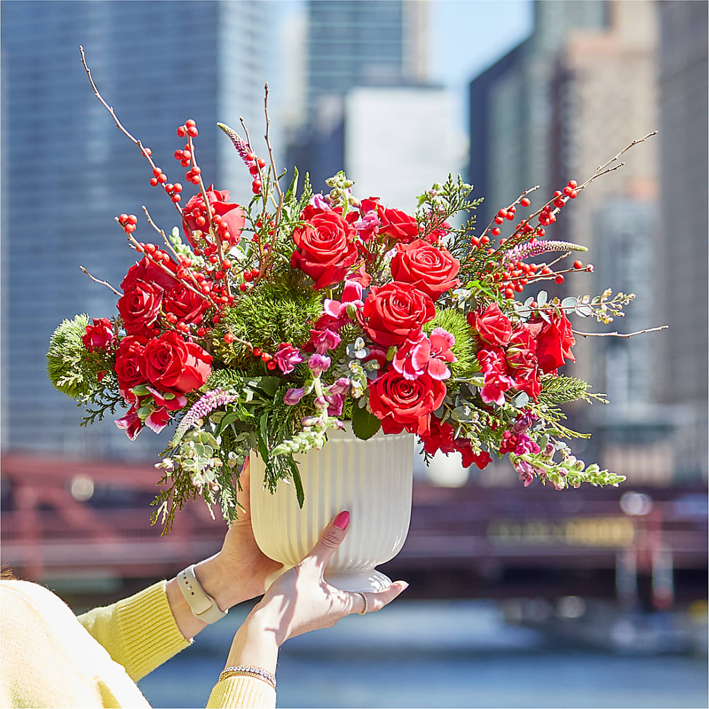 Big Red Bow Bouquet – BROWN'S FLOWERS & GIFTS, Fircrest WA