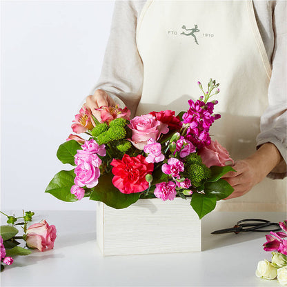 Sweetberry Box – A Florist Original – BROWN'S FLOWERS & GIFTS, Fircrest WA