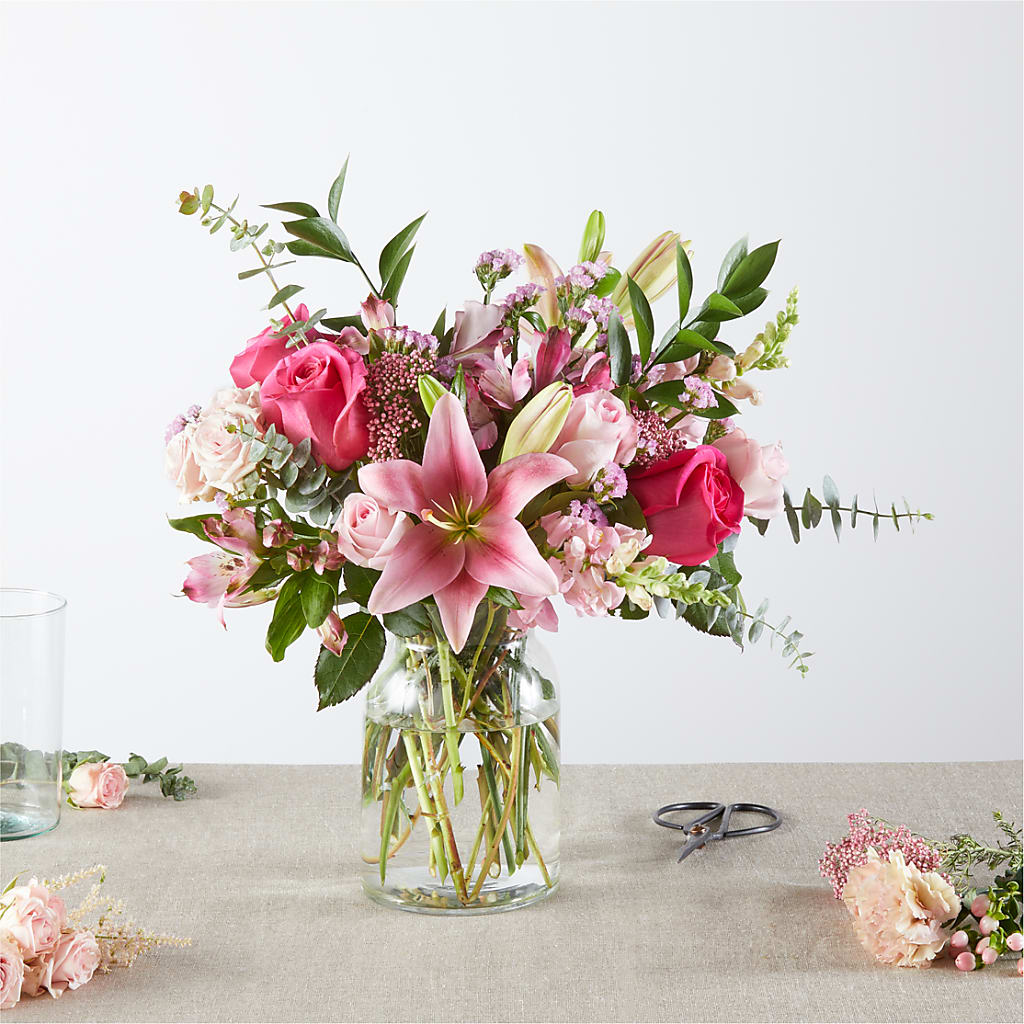 Pink Ribbon - A Florist Original – BROWN'S FLOWERS & GIFTS, Fircrest WA