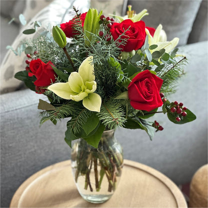 Glittering Lights Bouquet – BROWN'S FLOWERS & GIFTS, Fircrest WA