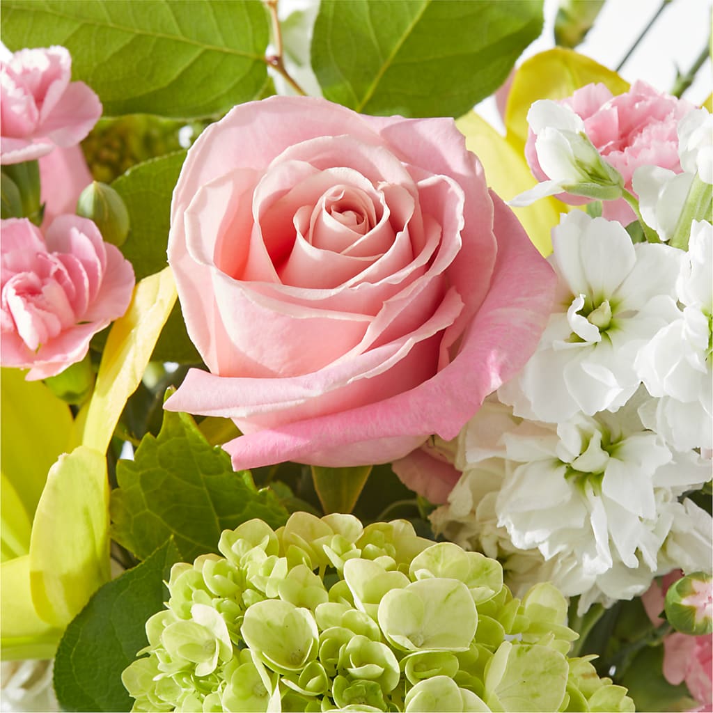 Garden Delight Bouquet – BROWN'S FLOWERS & GIFTS, Fircrest WA