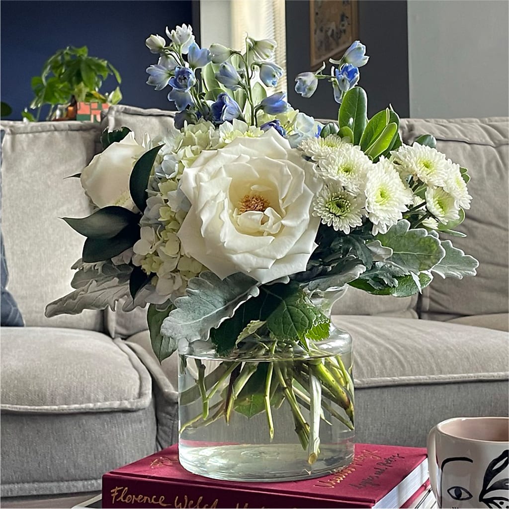 Clear Skies Bouquet – BROWN'S FLOWERS & GIFTS, Fircrest WA