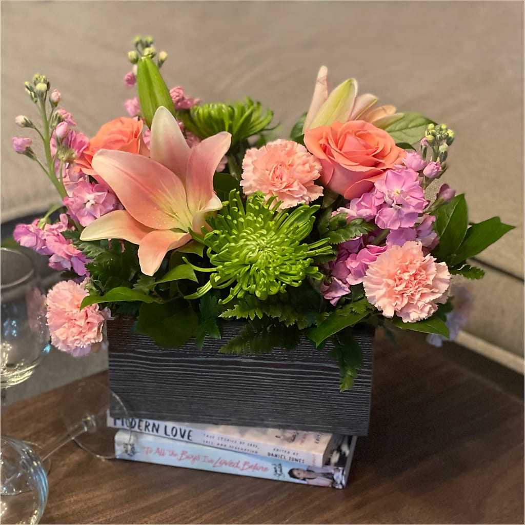 Beautiful Spirit Basket – BROWN'S FLOWERS & GIFTS, Fircrest WA