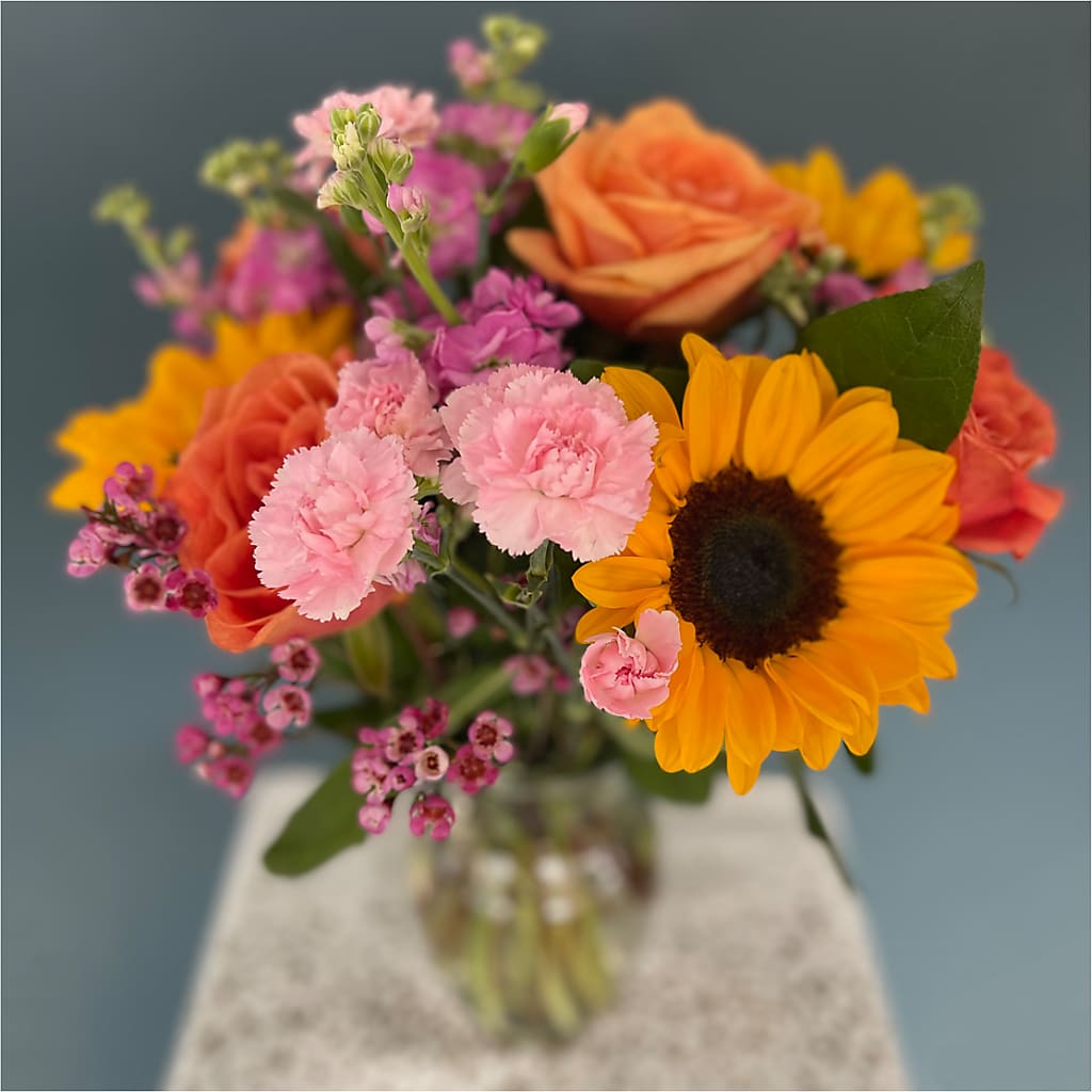 Yellow Brick Road Bouquet – BROWN'S FLOWERS & GIFTS, Fircrest WA