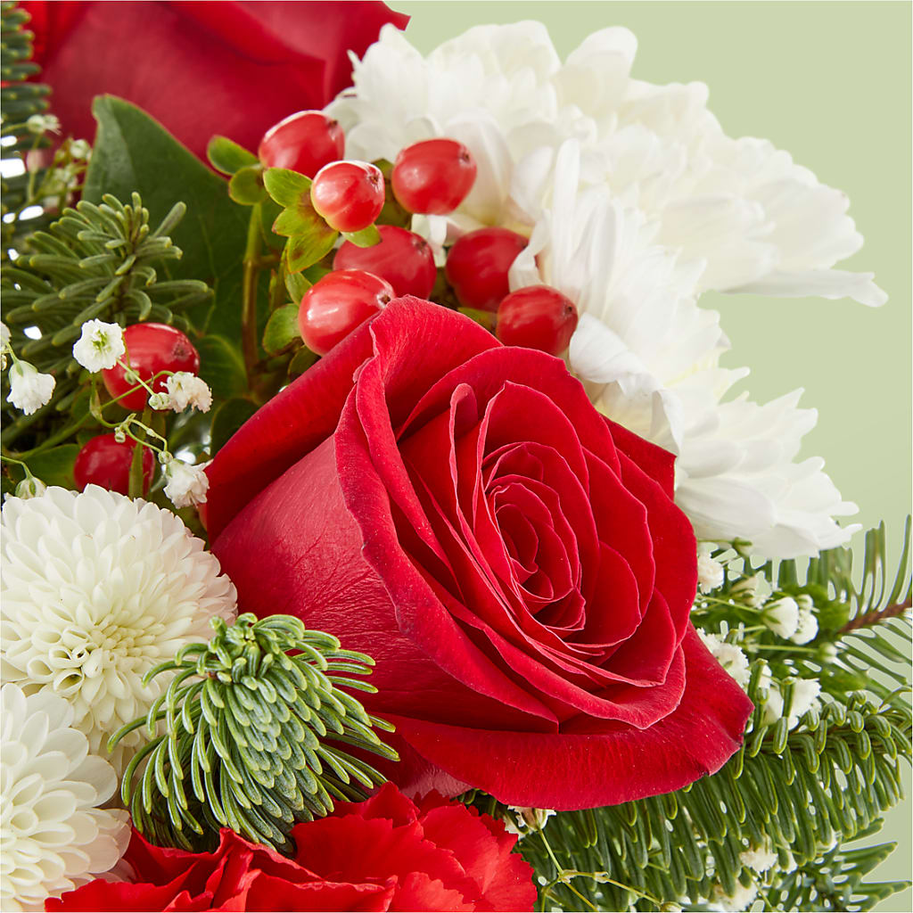 Chance of Flurries Bouquet – BROWN'S FLOWERS & GIFTS, Fircrest WA