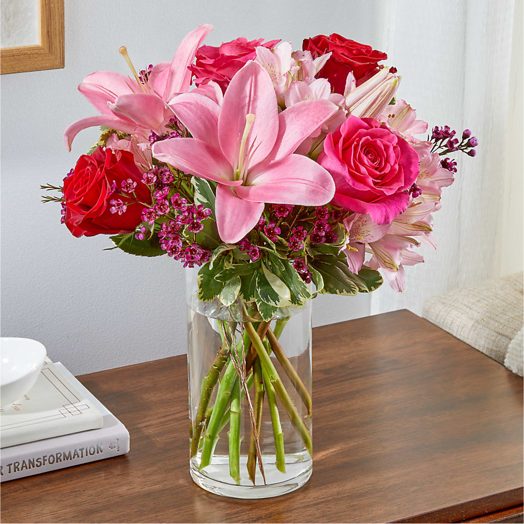 Lucky in Love Bouquet – BROWN'S FLOWERS & GIFTS, Fircrest WA