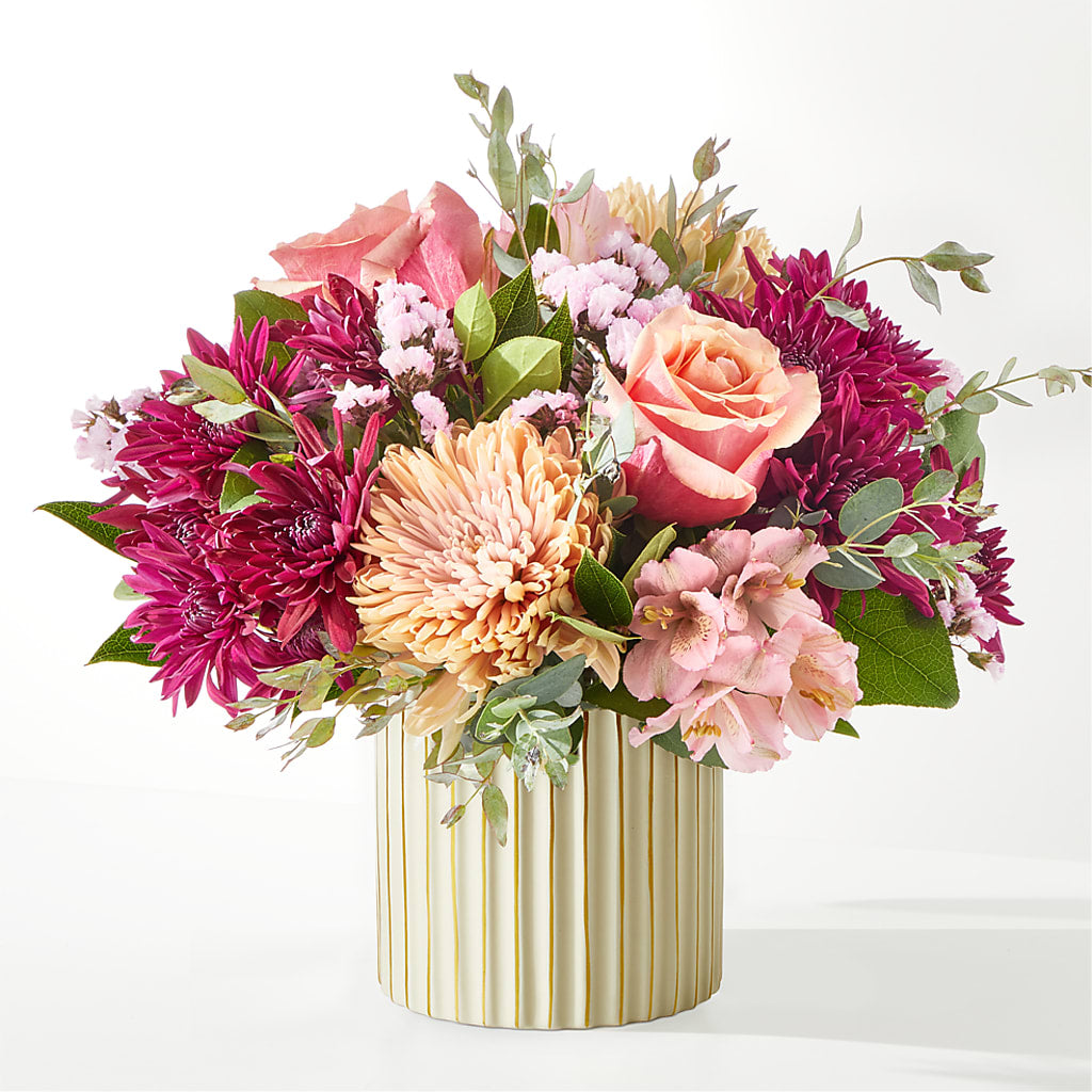 Berry Cobbler Bouquet with Ivory Vase – BROWN'S FLOWERS & GIFTS, Fircrest WA