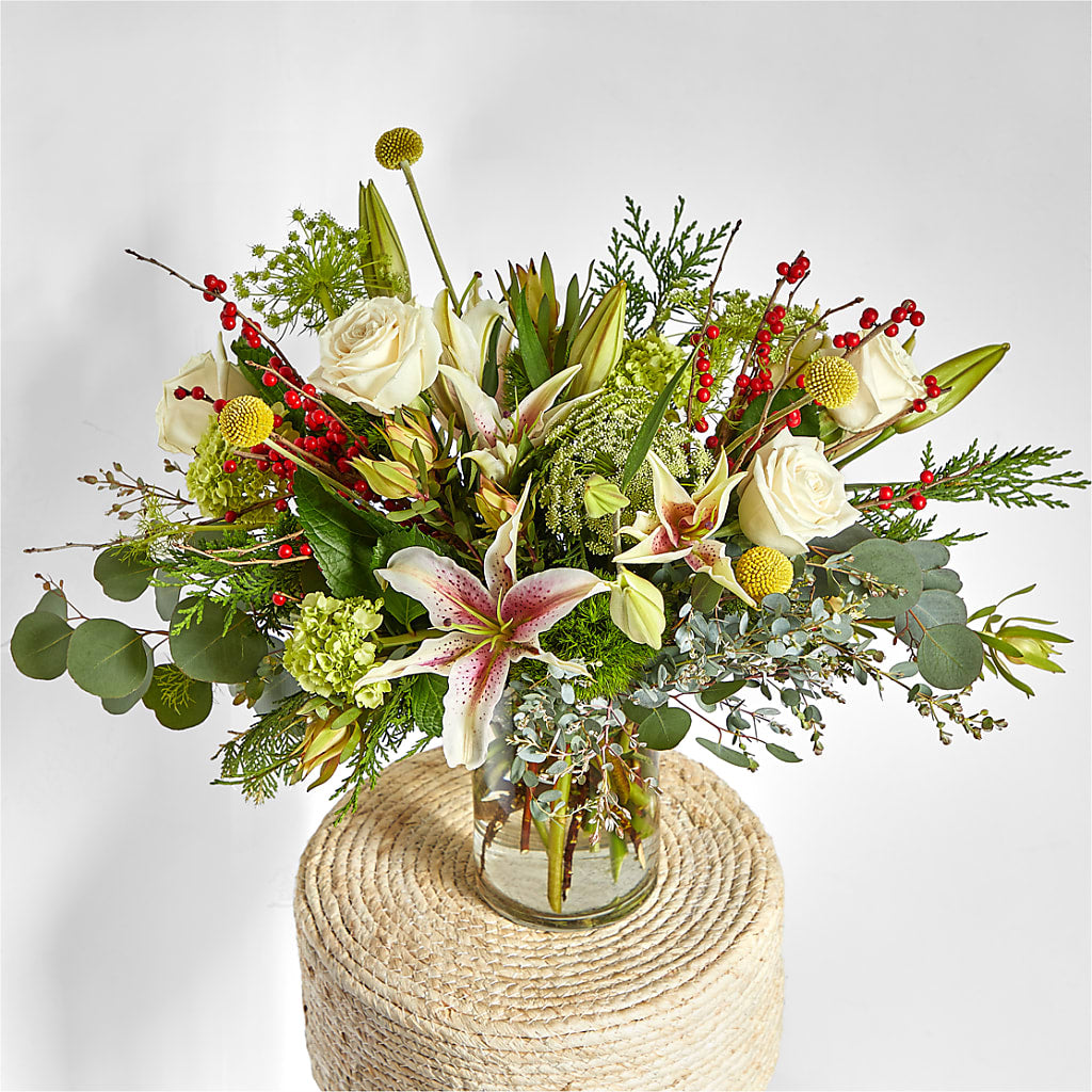 Berry & Bright Bouquet – BROWN'S FLOWERS & GIFTS, Fircrest WA