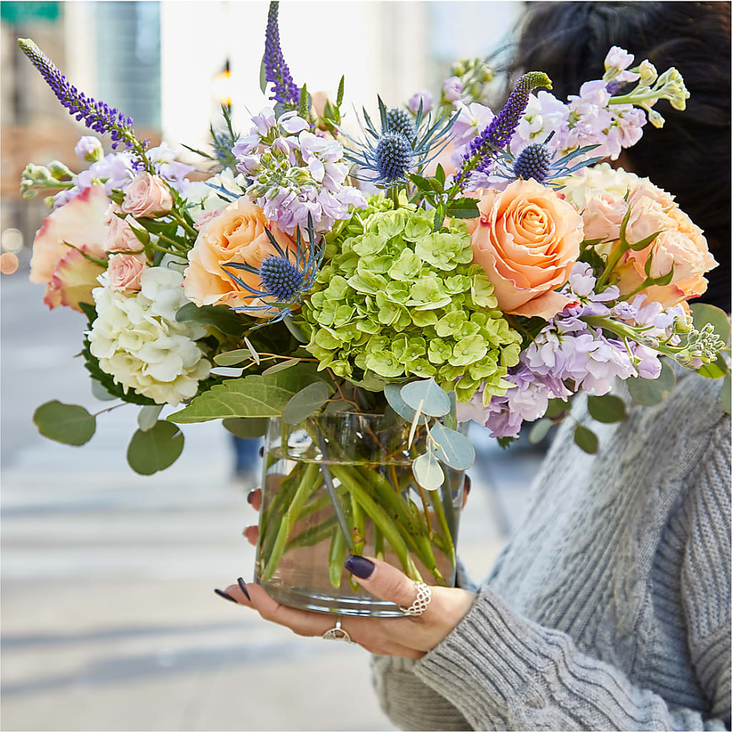 Porch Swing Bouquet – BROWN'S FLOWERS & GIFTS, Fircrest WA