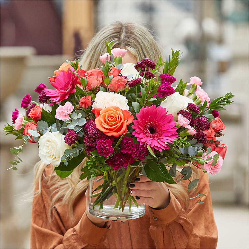 Smell the Roses Bouquet – BROWN'S FLOWERS & GIFTS, Fircrest WA