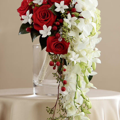 Here Comes the Bride Bouquet – BROWN'S FLOWERS & GIFTS, Fircrest WA